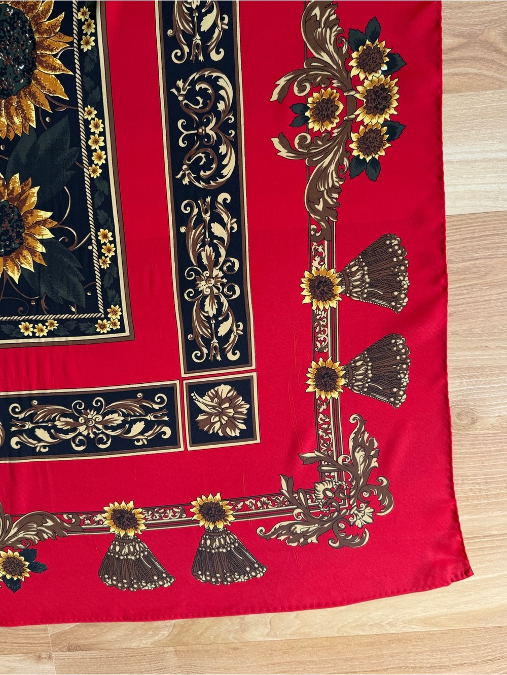 Hermes Vintage Sunflower Scarf Red Silk Paris Design 90cm - Picture 3 of 12